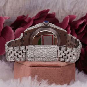 Montre-bracelet de luxe personnalisée entièrement automatique, entièrement sertie de diamants Moissanite VVS, pour hommes et femmes, idéale pour les soirées – Nouveauté très demandée - Product Image 2