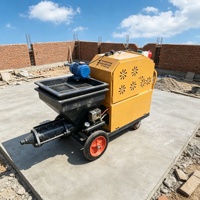 Pulvérisateur de mortier de ciment efficace 220V avec alimentation continue en matériaux pour les travaux de plâtrage extérieur