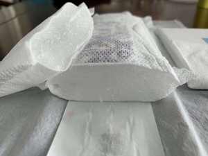 Sử Dụng Hàng Ngày Thời Gian Kinh Nguyệt Âm Đạo Chăm Sóc Máu Băng Vệ Sinh Bán Buôn Siêu Thấm Nhanh Chóng Khô Bông Mềm Không-Dệt Phụ Nữ Pad - Product Image 5