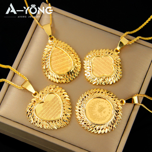 Collane con ciondoli a forma di lettera araba in stile classico AYONG, placcate oro 18k, design a cuore/moneta/quadrifoglio, gioielli di tendenza - Product Image 4