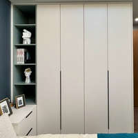 Armoire à étagères ouvertes, style minimaliste Japandi, MDF blanc, chambre principale, taupe, bouleau rustique
