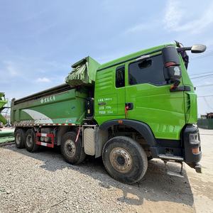 Camion benne basculante Howo 8X4 d'occasion en bon état, diesel <span class=keywords><strong>Euro</strong></span> <span class=keywords><strong>2</strong></span> <span class=keywords><strong>Euro</strong></span> 3, conduite à gauche, pour charges lourdes, à vendre - Product Image 3