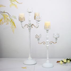 Chandelier en métal doré européen sur pied, décoration de mariage personnalisée, ornement de luxe pour bureau, chambre et <span class=keywords><strong>maison</strong></span> - Product Image 3
