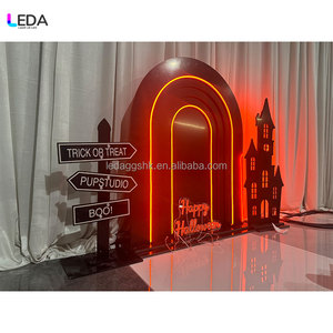 ซุ้มตกแต่งฮาโลวีน Leda ขนาด 3.4 ฟุต ฉากหลังอะคริลิคพร้อมไฟ ประดับด้วยป้าย Happy Halloween และลายปราสาท - Product Image 4