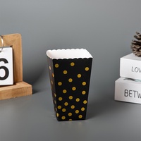 Boîte d'emballage alimentaire en gros pour pop-corn et aliments, carton jetable noir et blanc avec estampage à chaud, pour poulet, riz, frites, en papier