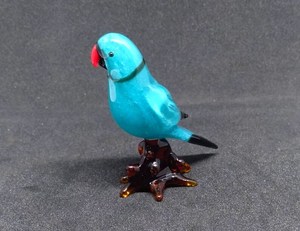 Glass Parrot Figurine Murano Blown <b>Red</b> Beak Black Tail Contemporary Desk Decor Irregular Shape Tabletop Ornament - Product Image 6