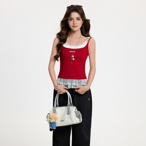 Camiseta sin mangas estilo americano con contraste de color y dobladillo de encaje, efecto dos piezas, para mujer, estilo chica sexy, <span class=keywords><strong>top</strong></span> rojo, primavera-verano 2026 - Product Image 2