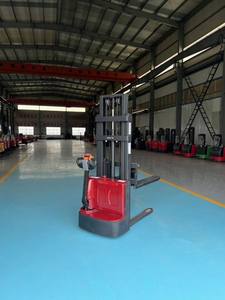 गोदाम में 0.5टन 1 टन 2000 किलोग्राम चलने के प्रकार 1600 मीटर लिफ्ट ऊंचाई वाले इलेक्ट्रिक पैलेट स्टेकर - Product Image 3