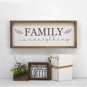 การตกแต่งป้ายกรอบไม้พร้อมคำพูด-ครอบครัวคือทุกสิ่ง - Product Image 5