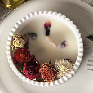 LANJO wholesale plaster dried flowers soy wax scented <b>candles</b> for home decoration and wedding party - Product Image 4