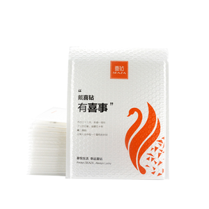 批发定制徽标白色聚乙烯气泡邮寄袋防水可回收物流邮寄袋快递垫信封袜子毛皮 - Product Image 3
