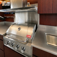 Ensemble de cuisine moderne avec îlot central en acier inoxydable et MDF, armoires modulaires, grils au gaz et au charbon de bois personnalisés, cuisine extérieure BBQ