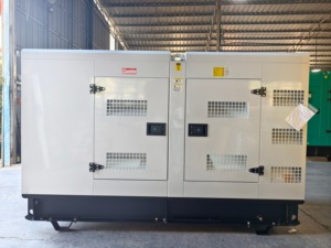 Fournisseur OEM, Panneau ATS électrique triphasé 110 kVA, norme EPA Tier <span class=keywords><strong>4</strong></span> Final, moteur diesel Perkins 1104C-44TAG2, générateur 88 kW, liste de prix - Product Image 5