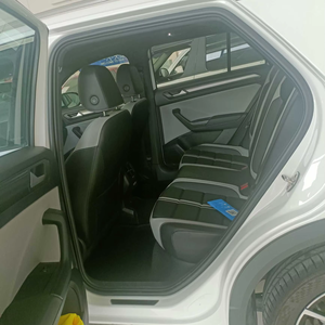 Voiture d'<span class=keywords><strong>Occasion</strong></span> en Excellent État Volkswagen <span class=keywords><strong>T</strong></span>-<span class=keywords><strong>Roc</strong></span> Essence SUV Qualité Supérieure 1.5T 2RM Boîte Automatique Conduite à Gauche Voiture Compacte à l'Export - Product Image 6