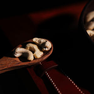 Nueces de Anacardo Grado W180 Calidad Premium con Certificación Orgánica USDA/UE de África, Nueces de Anacardo Enteras en Bolsas al Vacío - Product Image 5