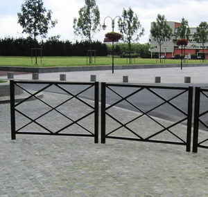Barrière municipale extérieure en <span class=keywords><strong>fer</strong></span> forgé à <span class=keywords><strong>grille</strong></span> diamantée avec revêtement à haute teneur en zinc, antirouille - Product Image 3