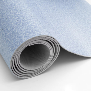Revêtement de sol en vinyle moderne résistant à l'eau, rouleaux de moquette, linoléum avec texture unie pour l'école, le salon, la chambre à coucher, les hôtels - Product Image 1