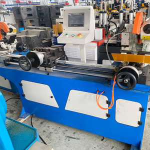Máquina de corte de tubos Qianye Hesheng 425CNC de 5.5kw totalmente automática para tubos redondos, cuadrados y de perfil, corte de metal. - Product Image 1