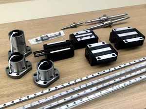 कस्टम लंबाई बॉल स्क्रू sfe1605 sfu2010 sfu810 स्टील बॉल स्क्रू के लिए स्टील बॉल स्क्रू - Product Image 6