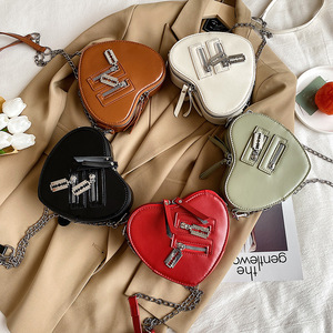 New Designs <strong>Women</strong> Chain <strong>Bags</strong> Wholesale <strong>Small</strong> PU Leather Messenger <strong>Bag</strong> Mini Cute Girls Heart Cross Body <strong>Shoulder</strong> <strong>Bag</strong> for Girls - Product Image 2