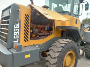 Cargador de tractor SDLG 936L, capacidad de 3 toneladas, buen estado, motor Caterpillar, menores horas de trabajo, cargadores usados originales de China - Product Image 2