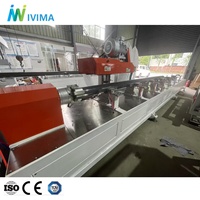Machine à rainurer les tuyaux en plastique multi-têtes pour des rainures parallèles de haute précision
