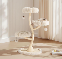 Arbre à chat avec 3 zones de repos confortables, griffoir, plaque de base 59 x 59 cm, tour d'escalade pour chat. 15 kg avec sisal et peluche