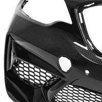 Pare-chocs avant pour BMW M2 F87 (2016-2021) en fibre de carbone véritable, développé sur base des données du véhicule, avec motifs clairs