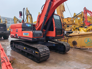 Excavadora Doosan DX140 de Segunda Mano, Excavadora Usada Restaurada para Tareas de Colocación de Tuberías y Excavación de Zanjas - Product Image 3