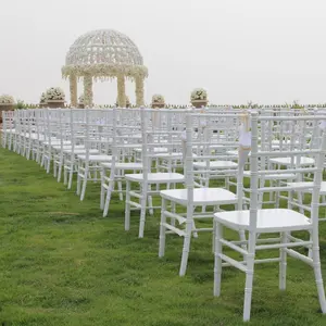 Alquiler de muebles de boda Chiavari de madera <span class=keywords><strong>sillas</strong></span> de comedor <span class=keywords><strong>sillas</strong></span> <span class=keywords><strong>Tiffany</strong></span> blancas para Banquete de jardín - Product Image 1