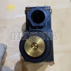 Nouvelle vanne de commande directionnelle hydraulique à solénoïde série <span class=keywords><strong>DG4V</strong></span> <span class=keywords><strong>DG4V</strong></span>-<span class=keywords><strong>3</strong></span>-2A-M-P7-T-7-52, vanne hydraulique <span class=keywords><strong>DG4V</strong></span>-<span class=keywords><strong>3</strong></span>-2A - Product Image 5