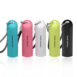 In Stock New Small Charger Keychain Portable Slim 4000 /4400 / 5200mAh Power Bank Gifts Mini Finger Power Bank