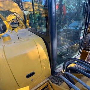 Excavatrice Komatsu PC56MR d'occasion, excavatrice sur chenilles Komatsu de 5 tonnes avec lame de bouteur, mini-excavatrice à bas prix à vendre - Product Image 5