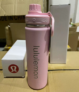 Nouvelle Offre 2026 : Gourde Sportive Isotherme Lululemons Sip en Acier Inoxydable à Double Paroi, Sans BPA, 24oz et 32oz, Idéale pour l'Extérieur - Product Image 6