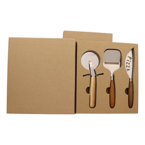 Confezione regalo 3 pezzi strumenti per <span class=keywords><strong>pizza</strong></span> in acciaio inossidabile con manico in legno di acacia <span class=keywords><strong>Set</strong></span> di <span class=keywords><strong>coltelli</strong></span> per formaggio - Product Image 2