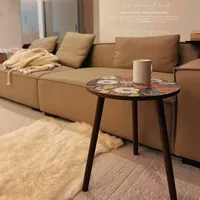 Mini table d'appoint ronde de style nordique moderne Table basse en bois simple panneau en bois pour petits espaces appartements hôtels balcons