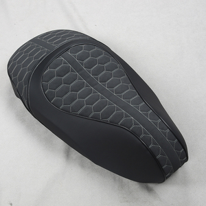 GANE diseño de moda OEM ODM tamaño Original motocicleta antiincrustante e impermeable cuero gamuza asiento cubierta adecuada para Vespa LX - Product Image 5