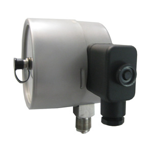 Manómetro de Contacto Eléctrico Brady de 100 mm, Rosca M20x1.5, Precisión Nivel 2.5, Asistencia Magnética para Vacío - Product Image 4