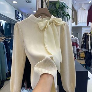 เสื้อสเวตเตอร์แขนพองเข้ารูปครึ่งคอสูงสำหรับผู้หญิงฤดูใบไม้ผลิเสื้อสเวตเตอร์แบบผ่าหน้าแบบลำลองเสื้อจั๊มเปอร์ถักลายสีทึบ - Product Image 4