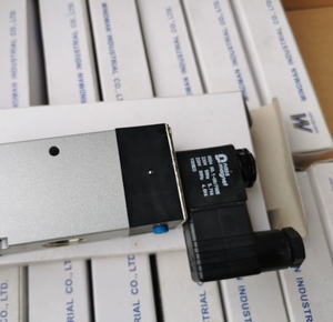 Solenoide MINDMAN MVSC-220-4E1 AC110V Nuevo, Solenoide MINDMAN MVSC-220-4E1 AC110V Original - Product Image 1