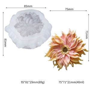 Grand <span class=keywords><strong>moule</strong></span> <span class=keywords><strong>en</strong></span> <span class=keywords><strong>silicone</strong></span> 3D <span class=keywords><strong>en</strong></span> forme de fleur, écologique et de qualité <span class=keywords><strong>alimentaire</strong></span>, pour la pâtisserie, la fabrication de savon et de bougies, la résine époxy - xinyu Dy252 - Product Image 3