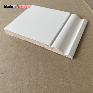 Rodapié de madera de pino radiata FJ imprimado blanco para proyectos de distribuidores de molduras - Product Image 1