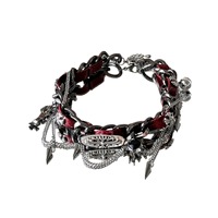 Collier ras du cou en cuir riveté avec cœur punk, style Y2K, design de niche pour subcultures alternatives, bijoux de rue tendance pour filles, vente en gros