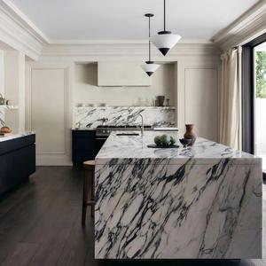 Dalle de marbre <span class=keywords><strong>blanc</strong></span> italien Arabescato pour plan de travail de cuisine, dessus de meuble-lavabo, revêtement mural en pierre - Product Image 4