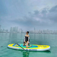 Équipements sportifs et de divertissement, équipements de sports nautiques, planches de surf, équipements de surf aquatique, paddleboards et accessoires