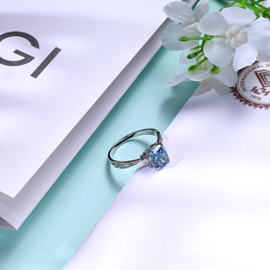 Bague de mariage en or blanc massif 18 carats sur mesure avec diamant bleu de laboratoire certifié IGI de 1,58 carat, bijoux de luxe pour femmes - Product Image 5