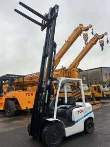 Montacargas TCM FD30 35 de 3 Toneladas de Segunda Mano con Pocas Horas de Trabajo, con Abrazadera y Motor Diésel ISUZU, Origen Japón, Buen Precio en Venta - Product Image 4