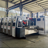 Machine de découpe et d'impression flexographique à grande vitesse entièrement automatique pour carton ondulé 3, 5, 7 plis avec empileur pour carton