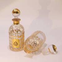Bouteille de présentation en verre pour parfum artisanal 150 ml, flacon d'attar pour huile de Oud, décanteur d'huile de parfum Abarian avec bouchon en verre – Vente Flash