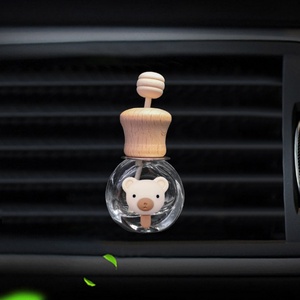 Ornement en verre avec motifs de couronne en bois mignons pour les huiles essentielles, diffuseur d'air de voiture, clip de ventilation, flacon en verre vide - Product Image 2